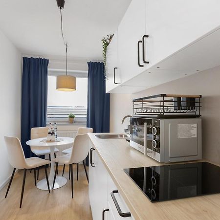Stylisches 2-Zimmer Ambient Apartment In Alsternaehe Mit Kingsize-Bett & Schlafsofa Amburgo Esterno foto