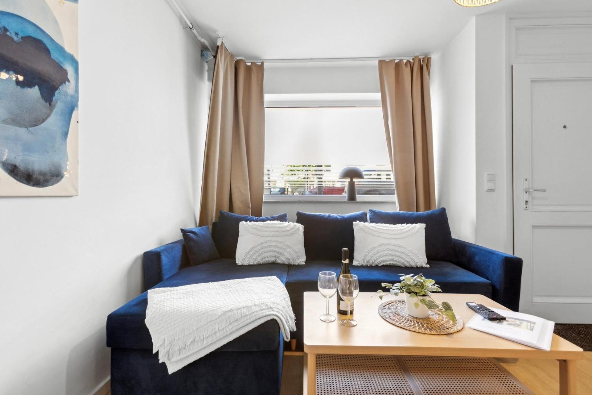 Stylisches 2-Zimmer Ambient Apartment In Alsternaehe Mit Kingsize-Bett & Schlafsofa Amburgo Esterno foto