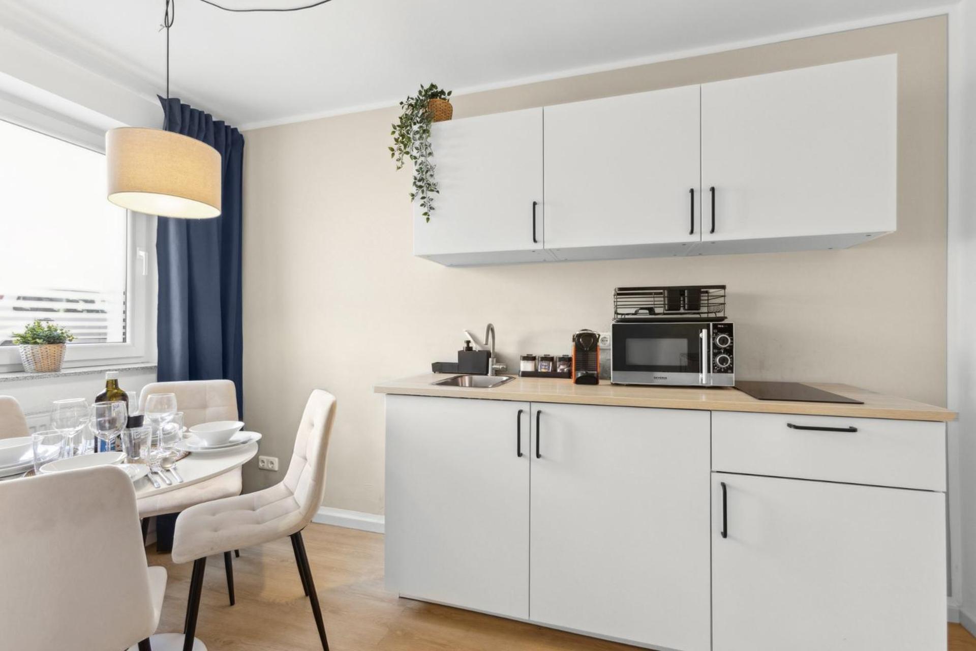 Stylisches 2-Zimmer Ambient Apartment In Alsternaehe Mit Kingsize-Bett & Schlafsofa Amburgo Esterno foto
